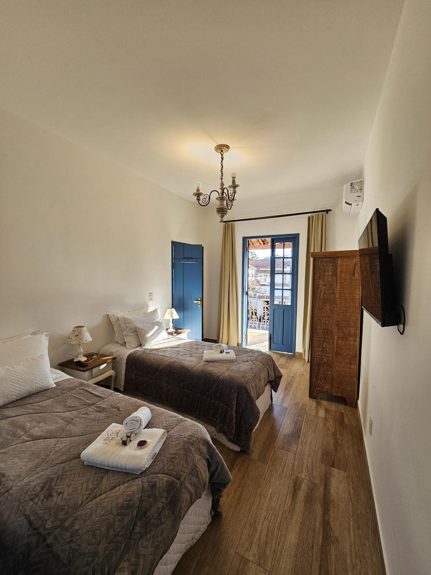 טיראדנטס Casa Da Tuta Pousada מראה חיצוני תמונה